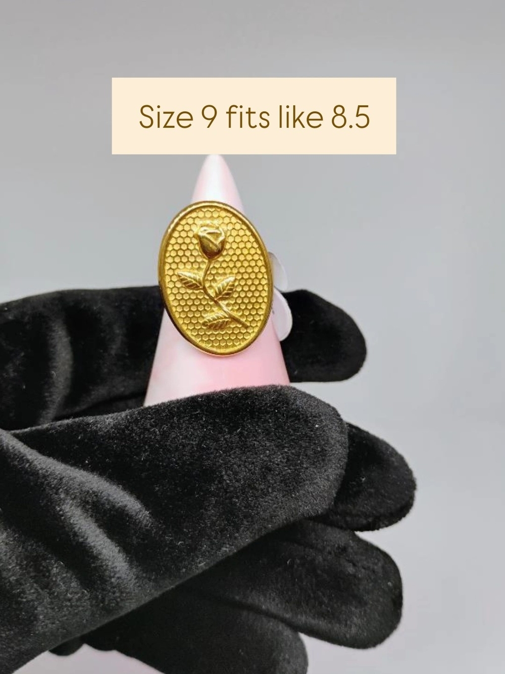 Gold Floral Oval Statement Ring - Women Makeup Accessory
